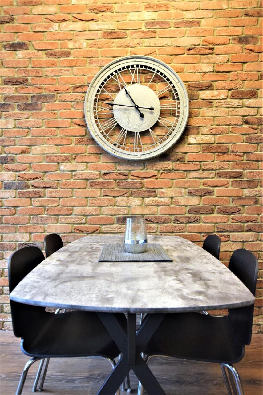 The Hubert - Your Apartment Bristol Luaran gambar